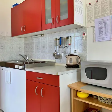 Horvat By Interhome *