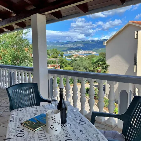 Horvat By Interhome Apartment Silo (Krk)